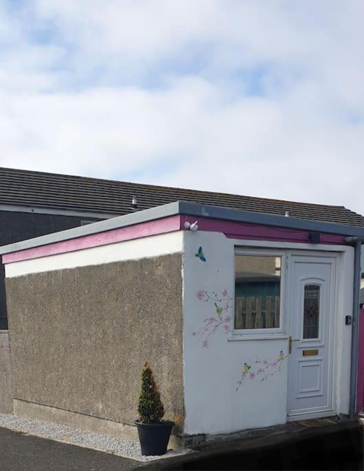 Sunset Place Lower Boscaswell Exterior foto